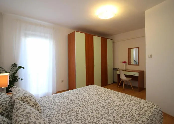 דירה Modern Sabina With Garden פורץ