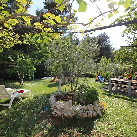 Modern Sabina With Garden Appartement *