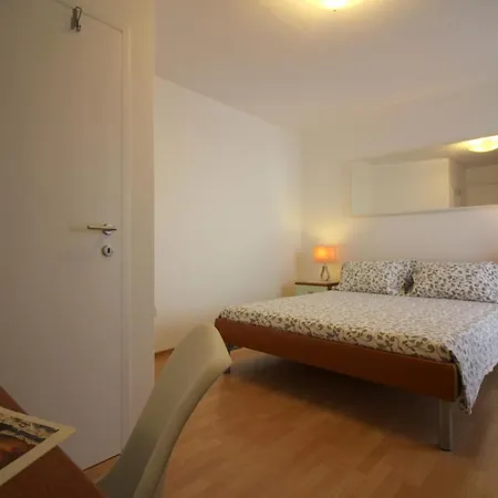 Modern Sabina With Garden Appartement