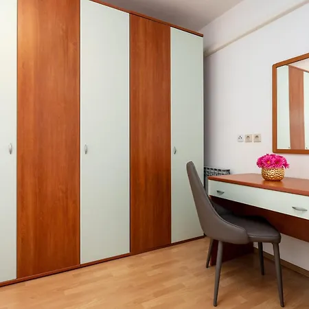 Modern Sabina With Garden Пореч