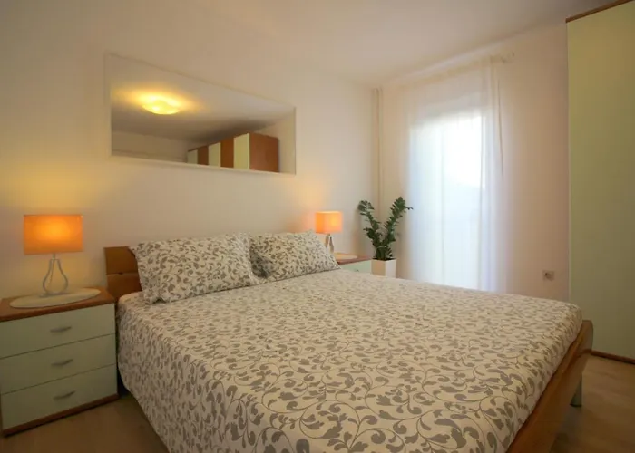Modern Sabina With Garden Apartman *